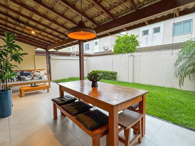 #11 - Casa para Venda em Serra - ES