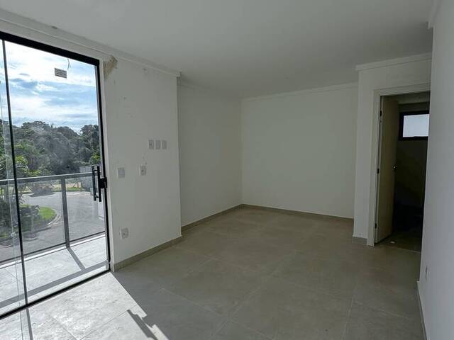 Casa para Venda em Serra - 4